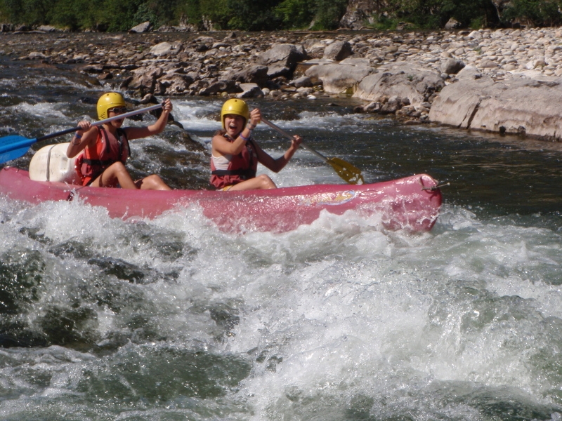Village Camps International Summer Camp Ard&egrave;che, France 2019-07-26 https://www.villagecamps.com/journals_admin/images/22-35-Katrina and Seffa on the rapid.jpg